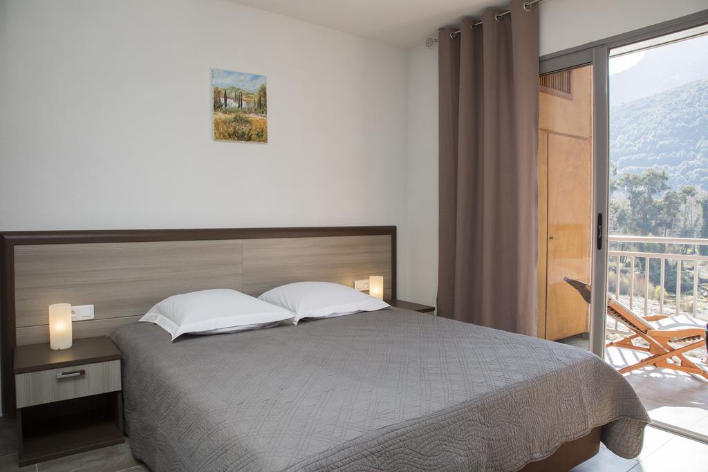 Residence Hoteliere Capu Seninu Porto  ภายนอก รูปภาพ